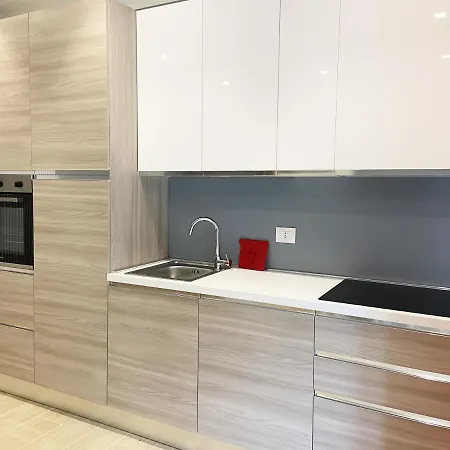 Casa Di Laura Mono E Bilo Di Fronte Ospedale San Raffaele Apartment Segrate